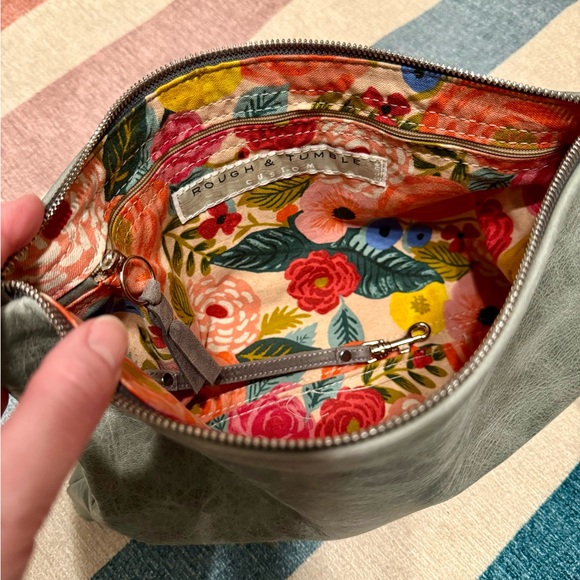 Rough & Tumble Cadet Traveler with Granite Adjustable Strap - Picture 4 of 4